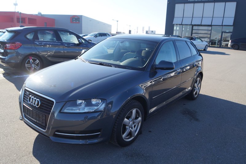 Audi A3 Sportback gebraucht kaufen in VillingenSchwenningen Int.Nr. 0000064 VERKAUFT